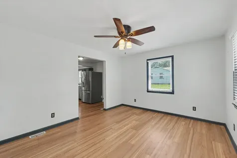 346 East Fulton Street Paxton IL 60957