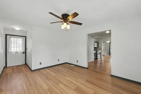 346 East Fulton Street Paxton IL 60957