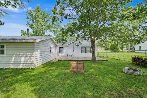 346 East Fulton Street Paxton IL 60957