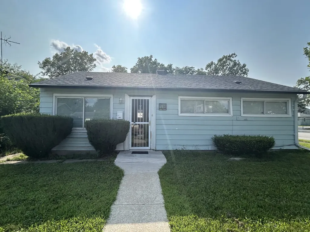 15100 Honore Avenue Harvey IL 60426