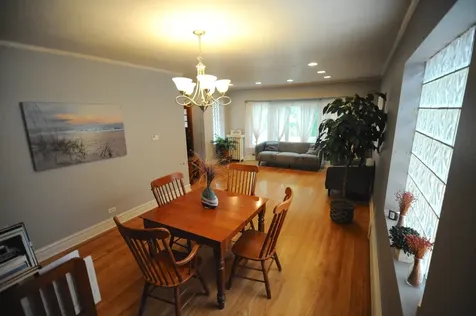 2637 North 78th Court Elmwood Park IL 60707