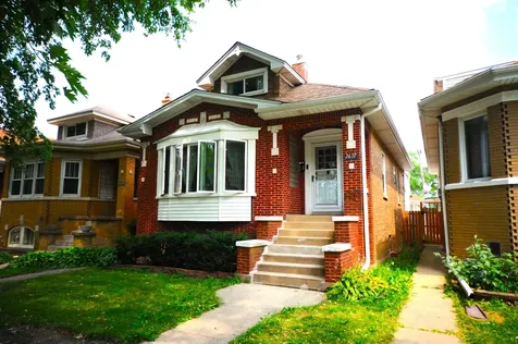 2637 North 78th Court Elmwood Park IL 60707