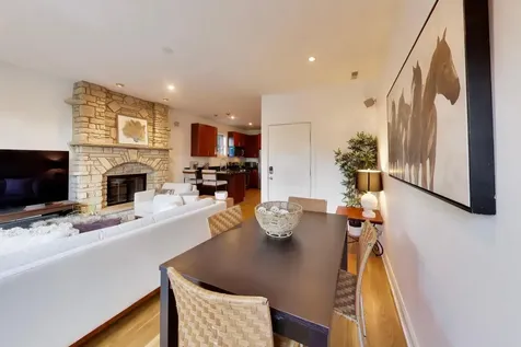 1922 West Armitage Avenue Chicago IL 60622