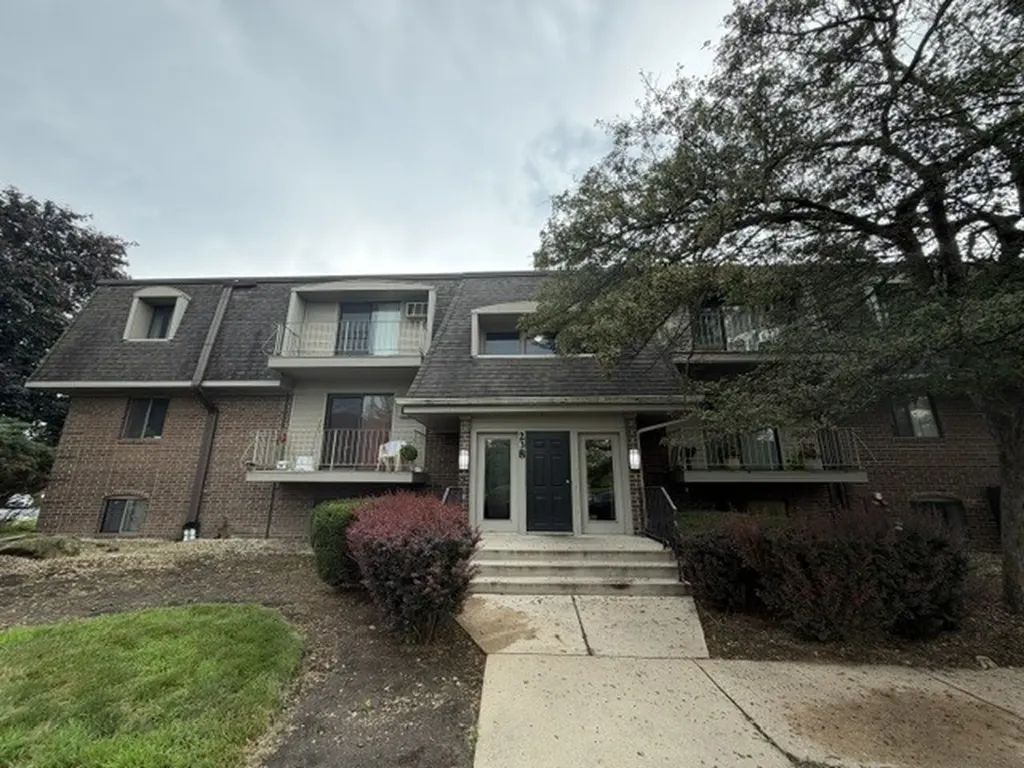 238 East Bailey Road Naperville IL 60565