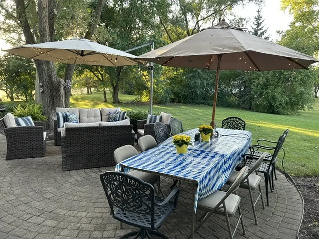 997 South Hampton Court Aurora IL 60506