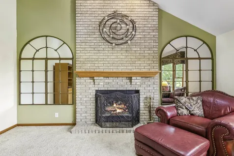 997 South Hampton Court Aurora IL 60506