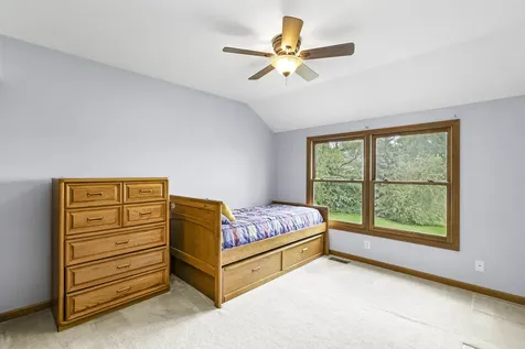 997 South Hampton Court Aurora IL 60506