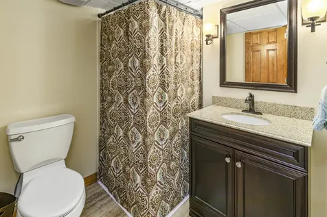 997 South Hampton Court Aurora IL 60506