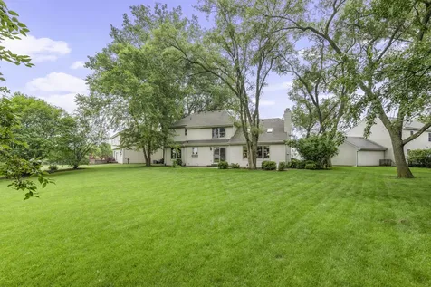 997 South Hampton Court Aurora IL 60506