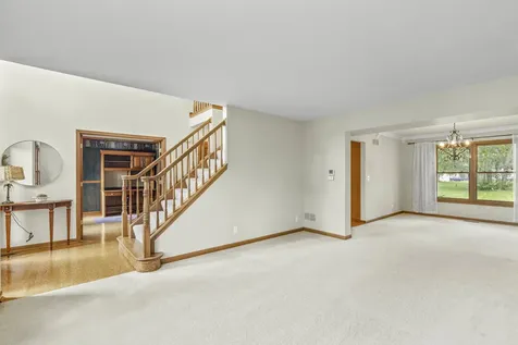 997 South Hampton Court Aurora IL 60506