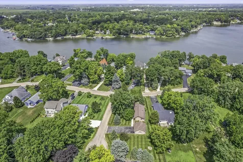 871 Lake Holiday Drive Lake Holiday IL 60548