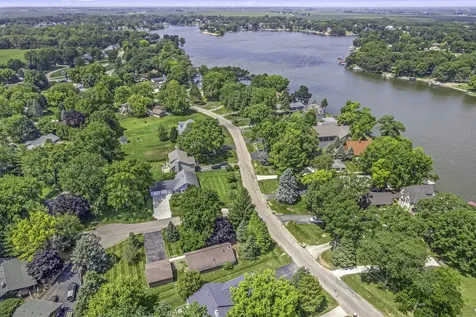 871 Lake Holiday Drive Lake Holiday IL 60548