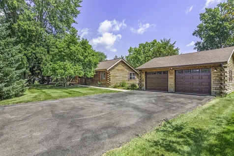 871 Lake Holiday Drive Lake Holiday IL 60548