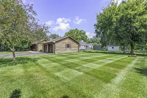 871 Lake Holiday Drive Lake Holiday IL 60548