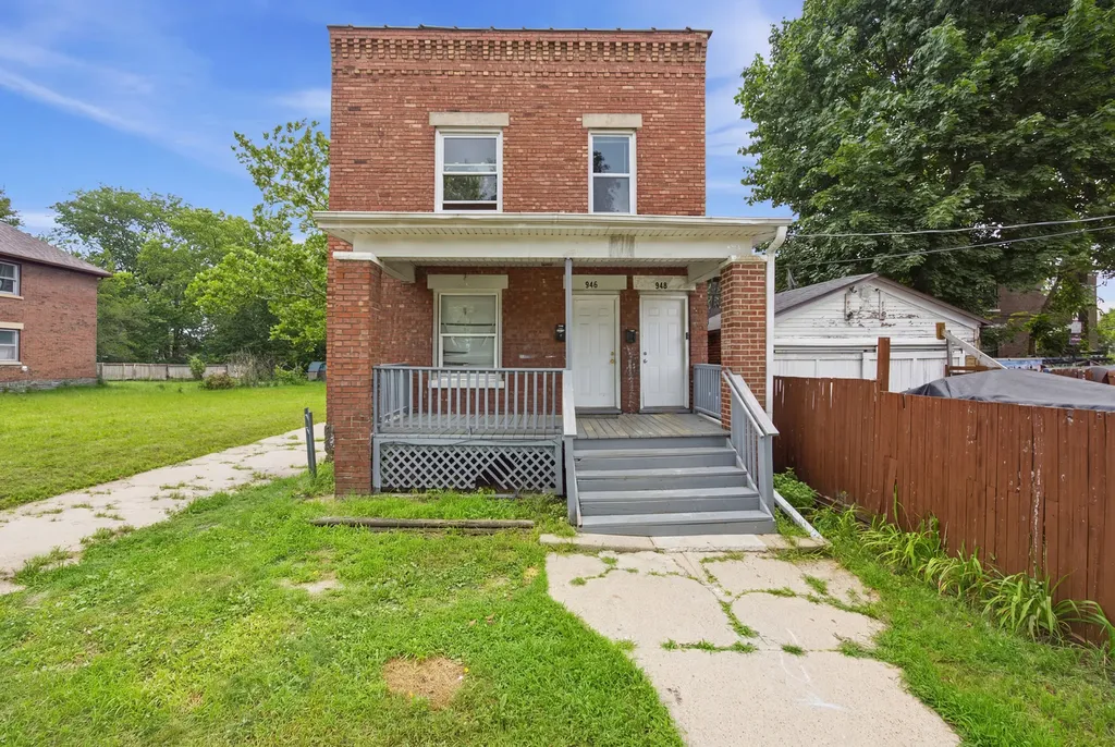 948 South 3rd Street Rockford IL 61104