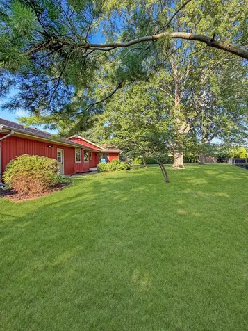 829 Sutton Place Freeport IL 61032