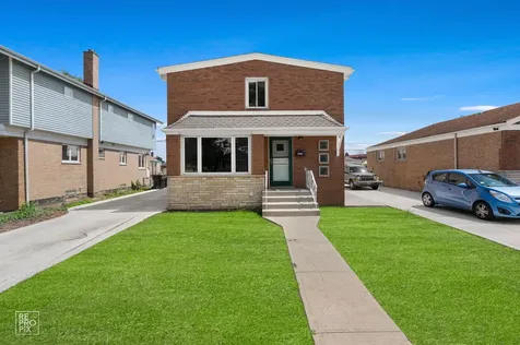 4329 West 81st Street Chicago IL 60652