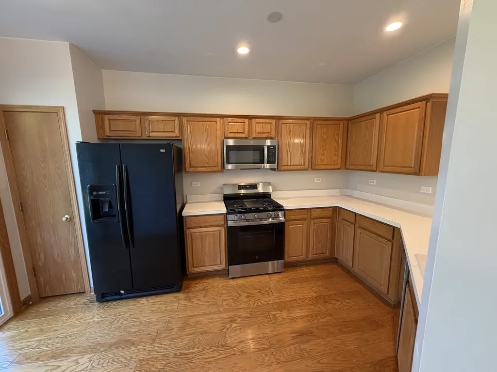 2994 Waters Edge Circle Aurora IL 60504