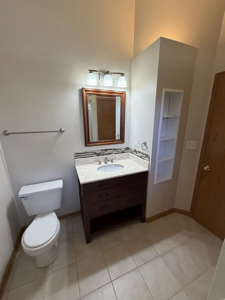 2994 Waters Edge Circle Aurora IL 60504