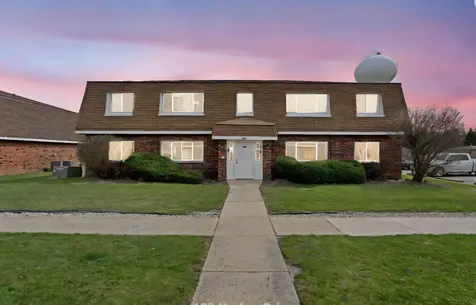 103 Harbor Drive Oswego IL 60543