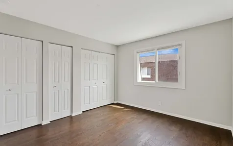 103 Harbor Drive Oswego IL 60543