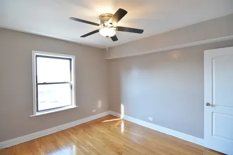 3241 North Damen Avenue Chicago IL 60618