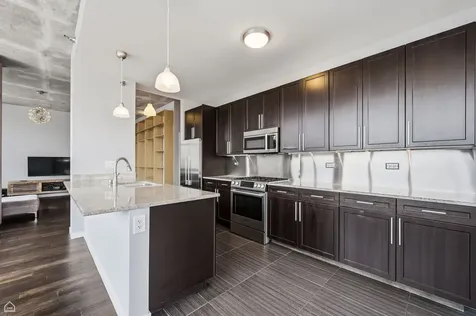 235 West Van Buren Street NE Chicago IL 60607
