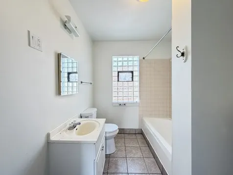 1609 North Mcvicker Street Chicago IL 60639