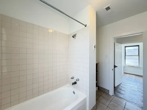 1609 North Mcvicker Street Chicago IL 60639