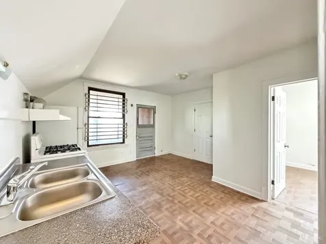 1609 North Mcvicker Street Chicago IL 60639