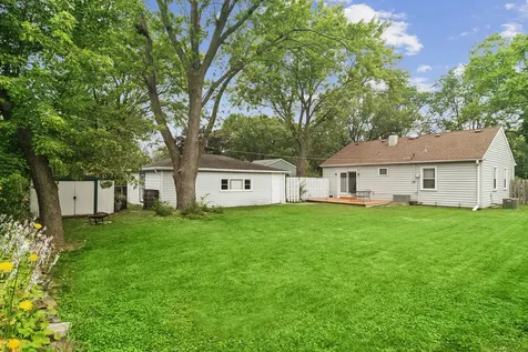 1005 East Lilac Drive Palatine IL 60074