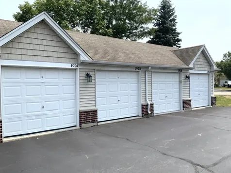 1926 Parkside Drive Shorewood IL 60404
