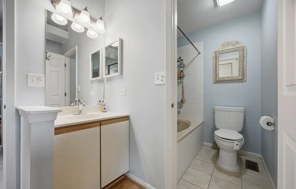 8037 Wildwood Lane Darien IL 60561