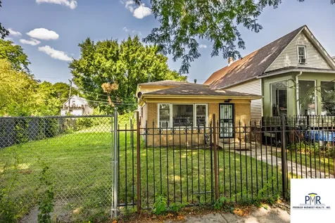 5750 South Lowe Avenue Chicago IL 60621