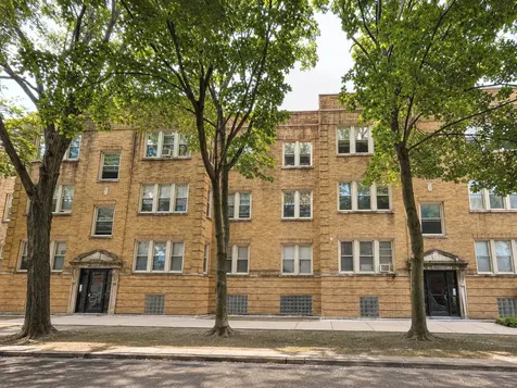 3717 West Cullom Avenue Chicago IL 60618