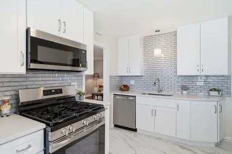 2840 Washington Street Franklin Park IL 60131