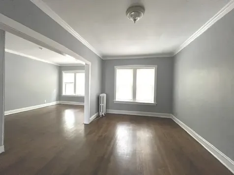 3721 West Cullom Avenue Chicago IL 60618