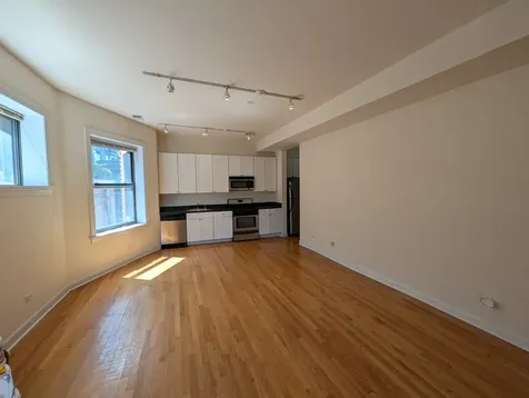4715 North Sheridan Road Chicago IL 60640