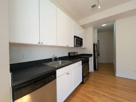 4715 North Sheridan Road Chicago IL 60640