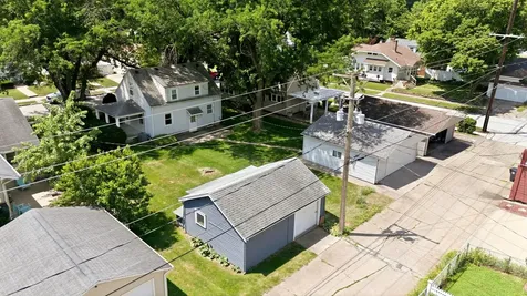 511 27TH Avenue Moline IL 61265