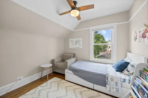 545 South Harvey Avenue Oak Park IL 60304