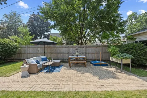 545 South Harvey Avenue Oak Park IL 60304