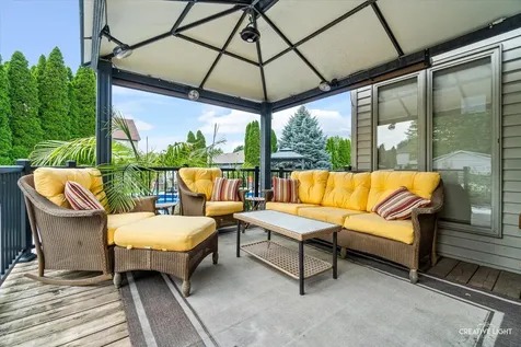 413 Windsor Drive Oswego IL 60543