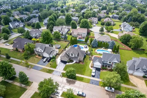 413 Windsor Drive Oswego IL 60543