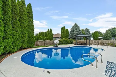 413 Windsor Drive Oswego IL 60543