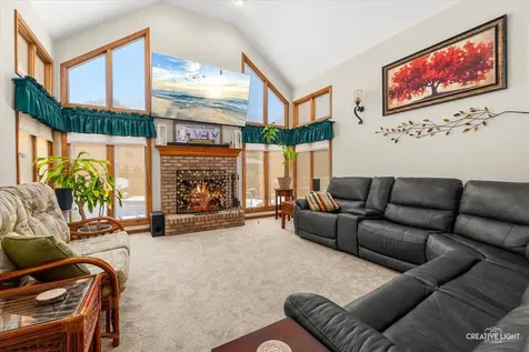 413 Windsor Drive Oswego IL 60543