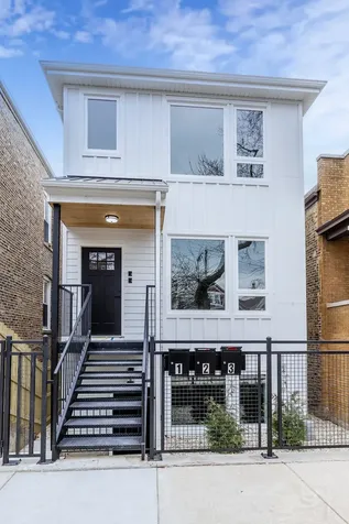 2720 West 23rd Street Chicago IL 60608