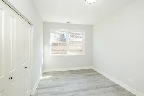 2720 West 23rd Street Chicago IL 60608