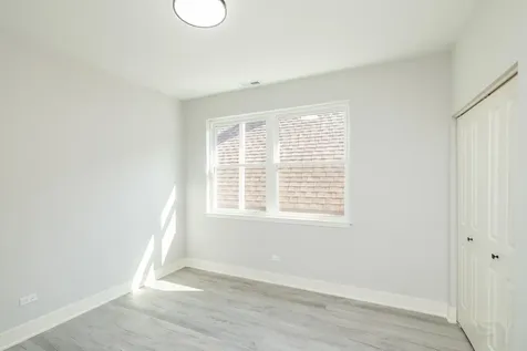 2720 West 23rd Street Chicago IL 60608