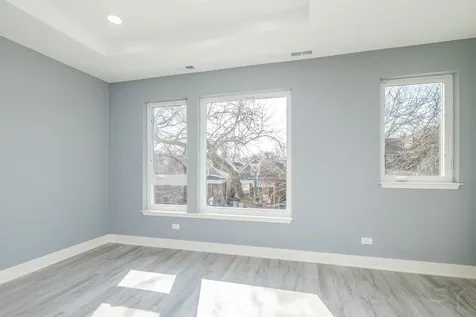 2720 West 23rd Street Chicago IL 60608